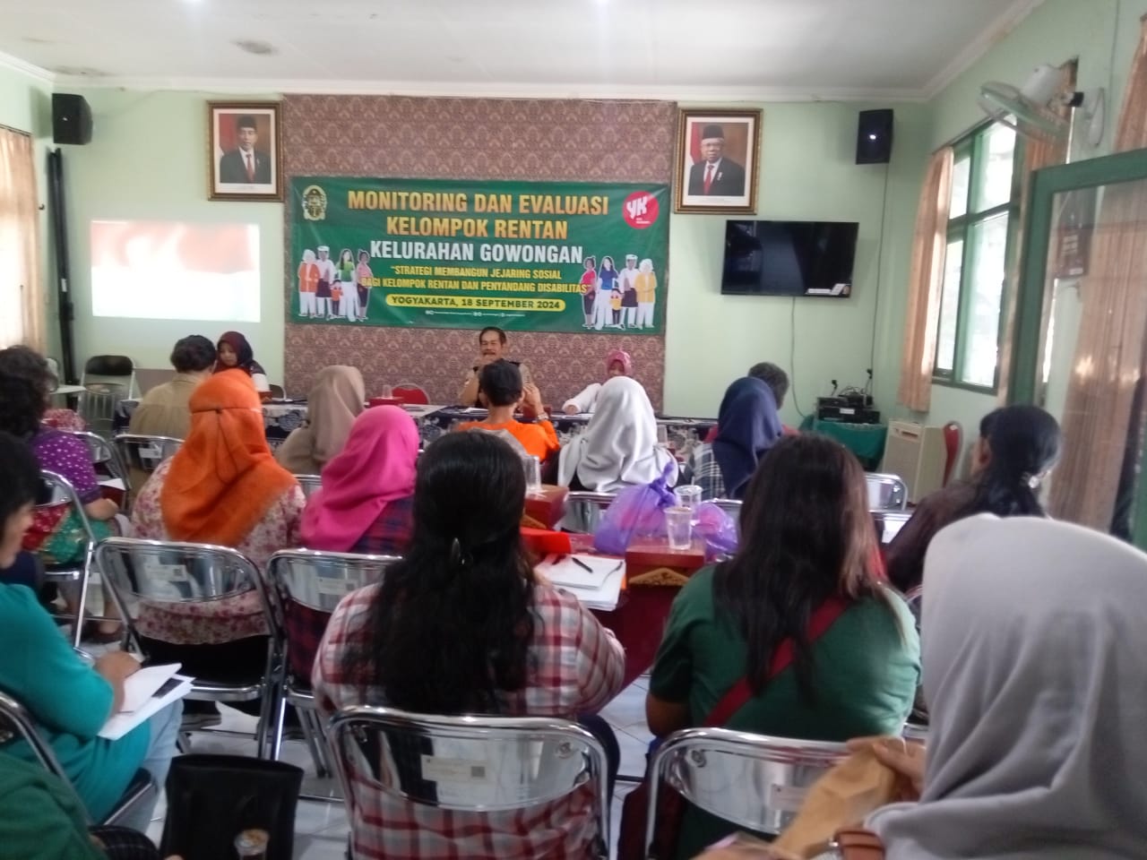 MONITORING DAN EVALUASI KELOMPOK RENTAN KELURAHAN GOWONGAN